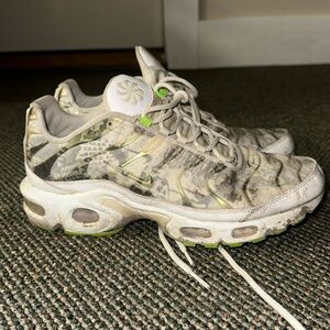 Nike Air Max Tailwind TN2 Air Just Do it White Cream  Lime Green Accents